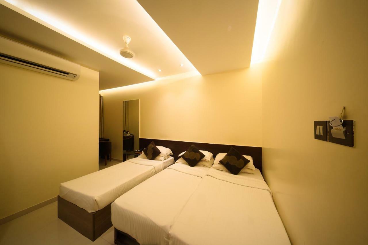 Hotel Shivam Pune Eksteriør billede